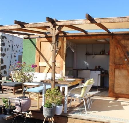 Micro House Apartment La Oliva Ngoại thất bức ảnh